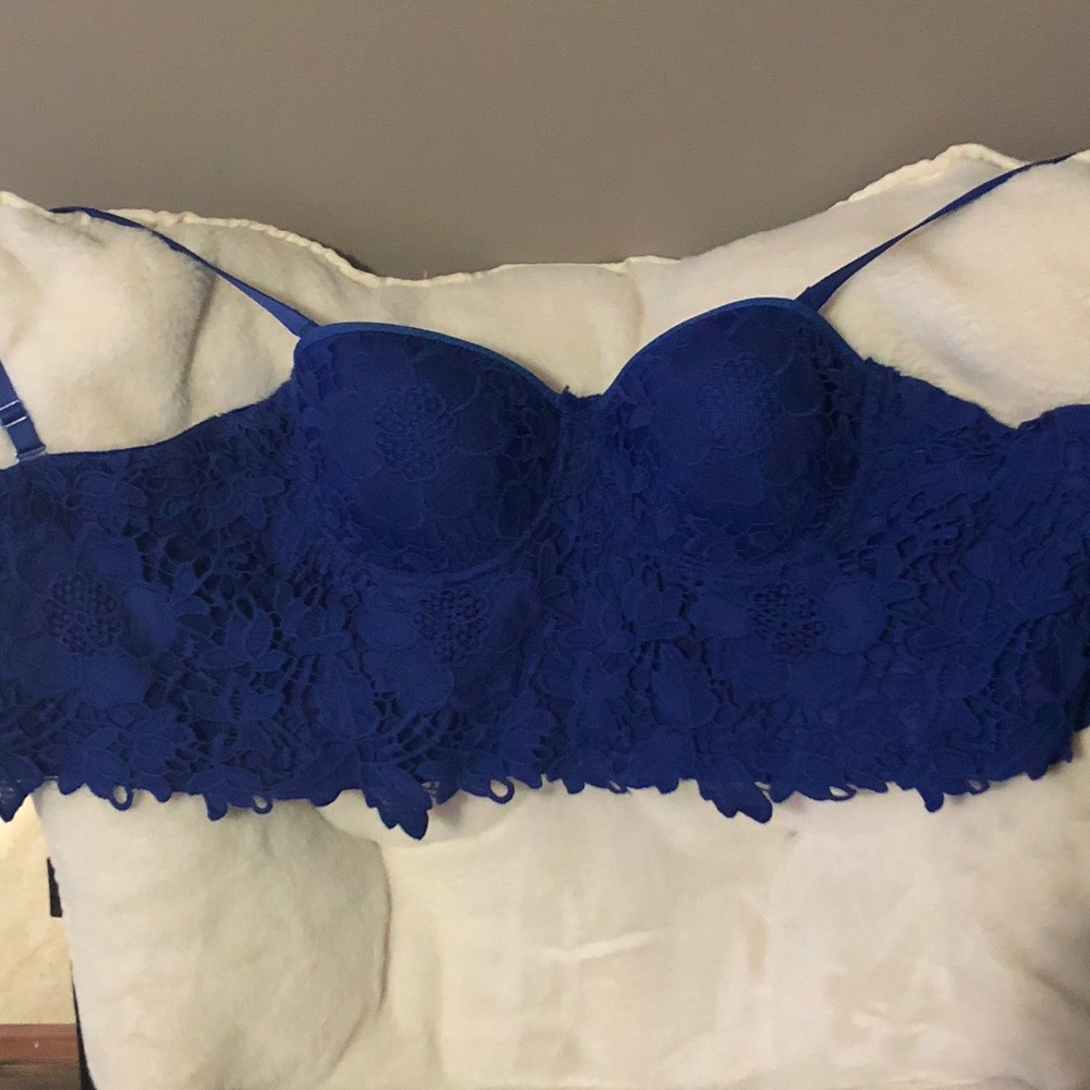 Royal blue lace crop top